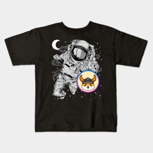 Astronaut Reaching Floki Inu Coin Floki Army To The Moon Crypto Token Cryptocurrency Wallet Birthday Gift For Men Women Kids Kids T-Shirt